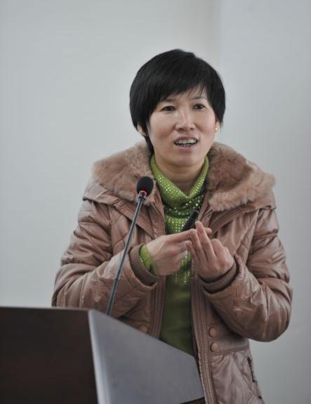 冯东红副教授