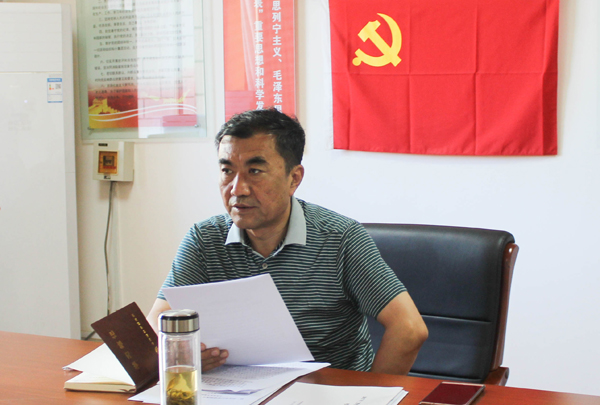 刘卫平.jpg 刘卫平.jpg