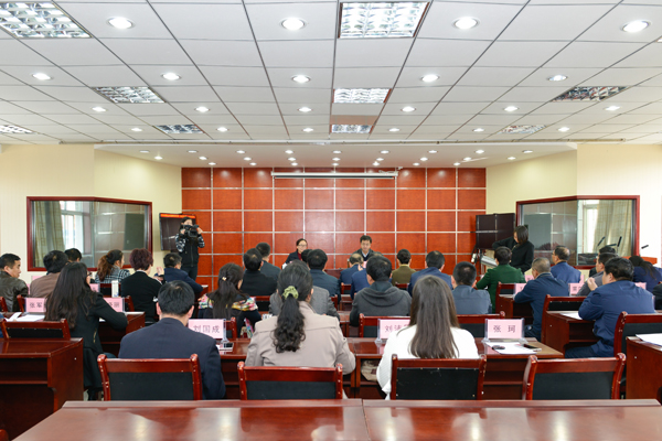 县域经济专题报告会现场1.jpg 县域经济专题报告会现场1.jpg
