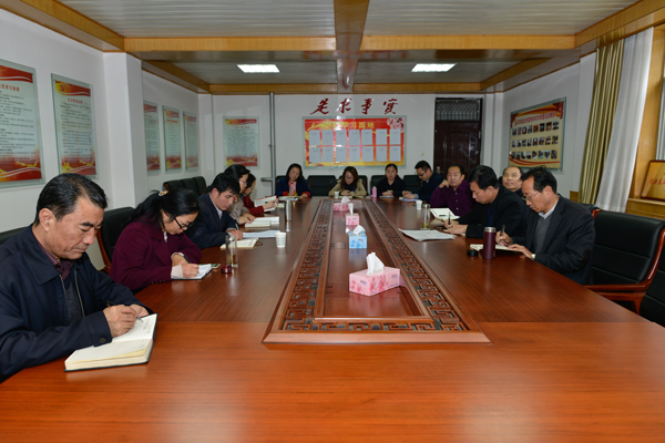 学习活动现场.jpg 学习活动现场.jpg
