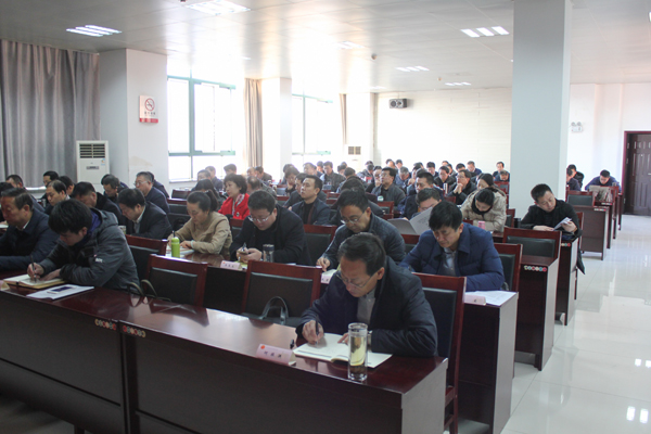 一班参训学员.jpg 一班参训学员.jpg
