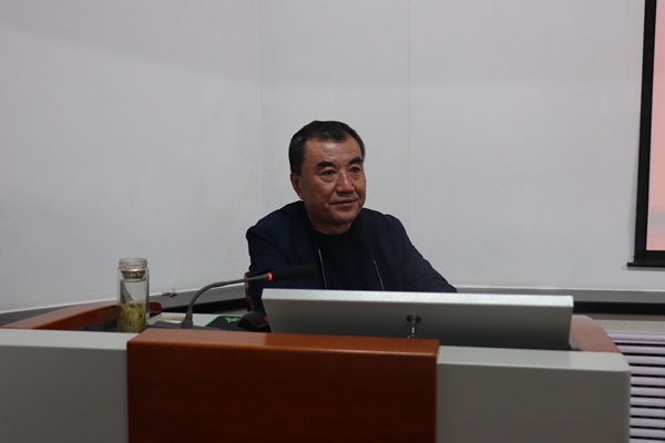常务副校长刘卫平讲党课_副本.jpg 常务副校长刘卫平讲党课_副本.jpg