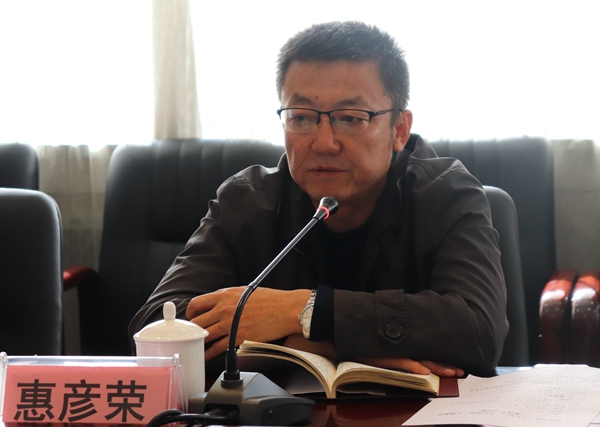 市委主题教育第五指导组组长惠彦荣讲话.JPG