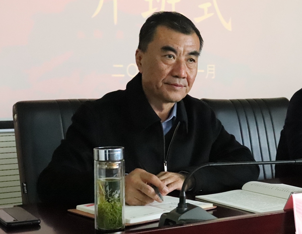 我校常务副校长刘卫平出席开班式.JPG