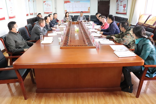 座谈会现场.JPG
