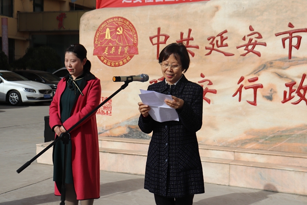 市委常委、统战部部长李春鸽（右）出席活动并致辞.JPG