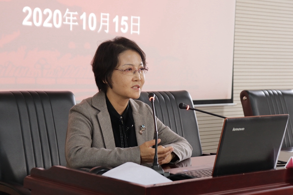 副校长刘宁作点评.JPG