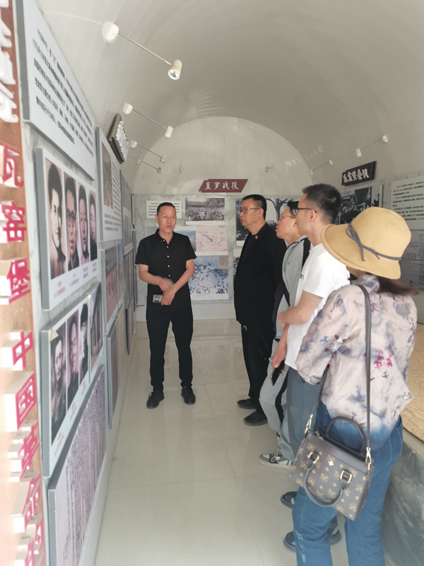 学习参观西北工委军委联席会议旧址展览馆（二） (2).jpg