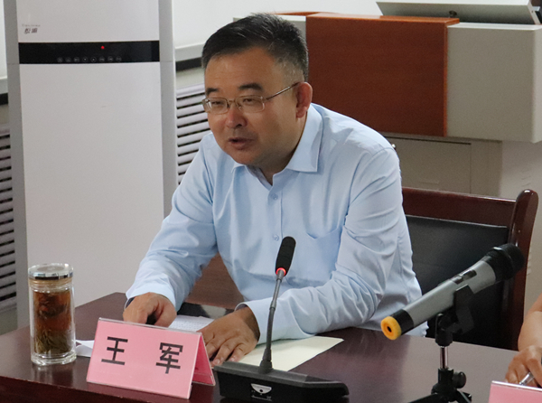 我校常务副校长王军出席并作动员讲话_副本.jpg