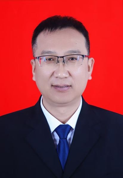 田斌.jpg
